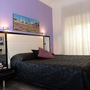 Πανσιόν Capital ***
